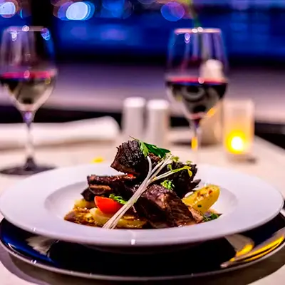 10% de dcto. en restaurant  Radisson Blu Acqua Hotel & Spa. Concón.